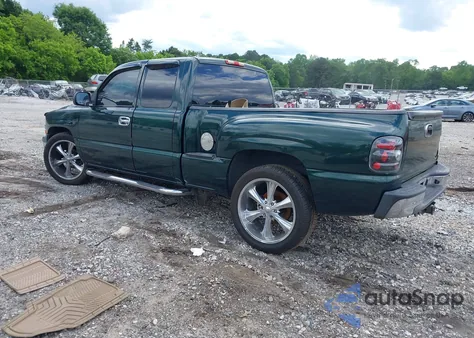 2001 Chevrolet Silverado 1500 Ls from USA, damaged, VIN 2GCEC19T711148913